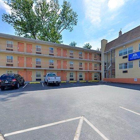 Americas Best Value Inn Media Philadelphia Екстериор снимка