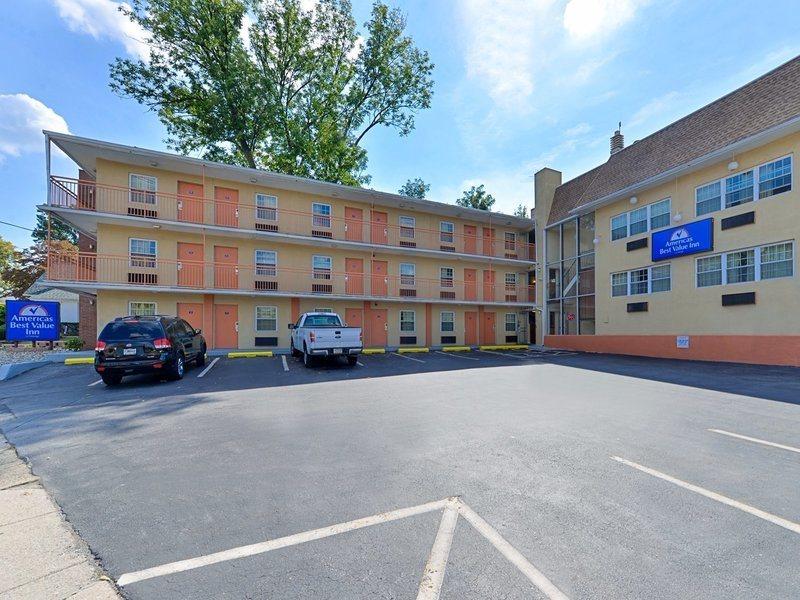 Americas Best Value Inn Media Philadelphia Екстериор снимка