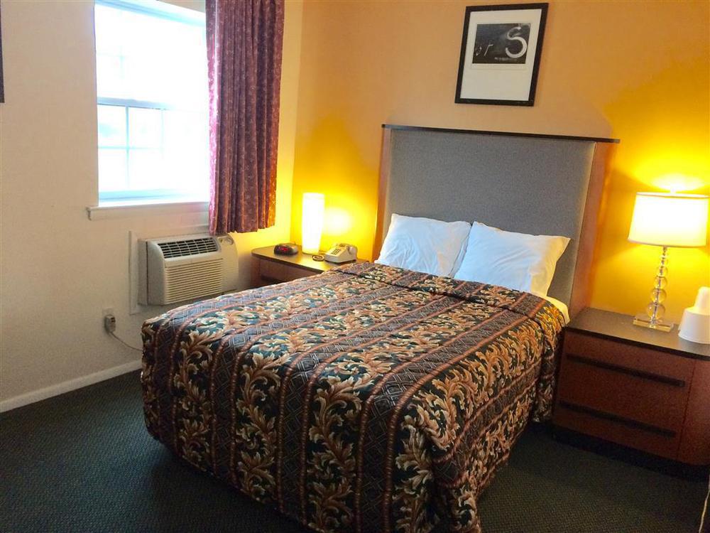 Americas Best Value Inn Media Philadelphia Стая снимка